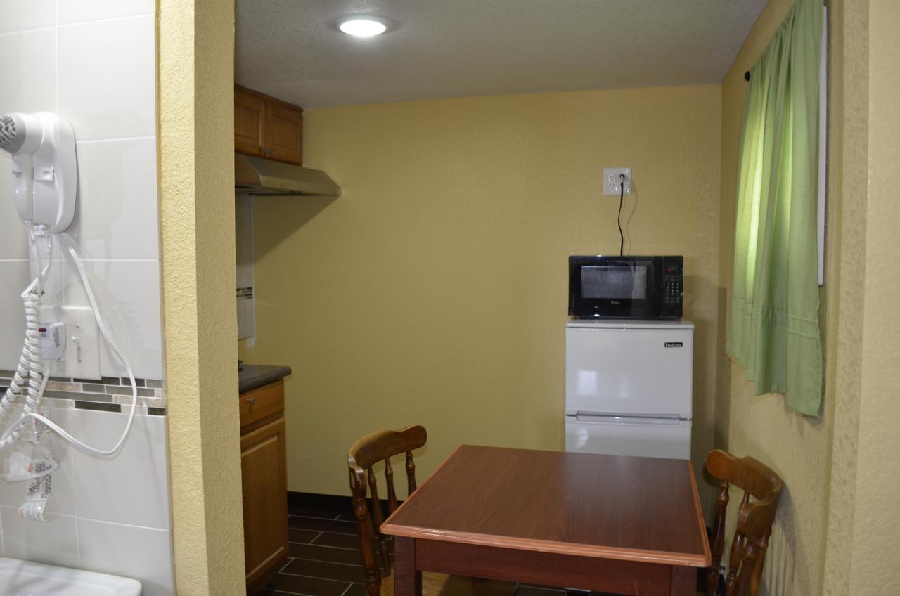 Budget Inn Williamsville Extérieur photo