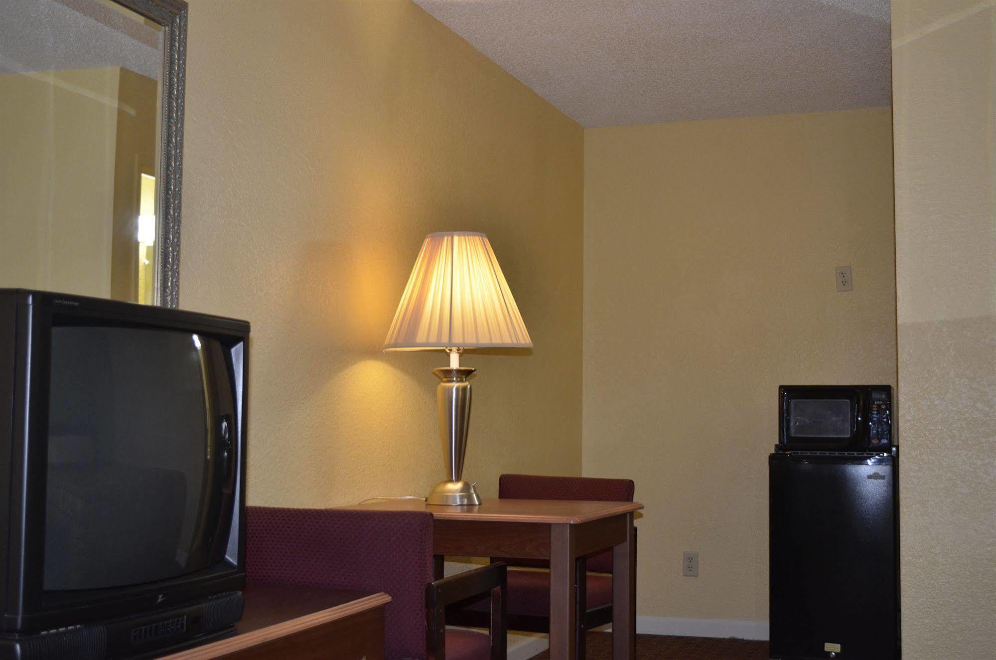Budget Inn Williamsville Extérieur photo