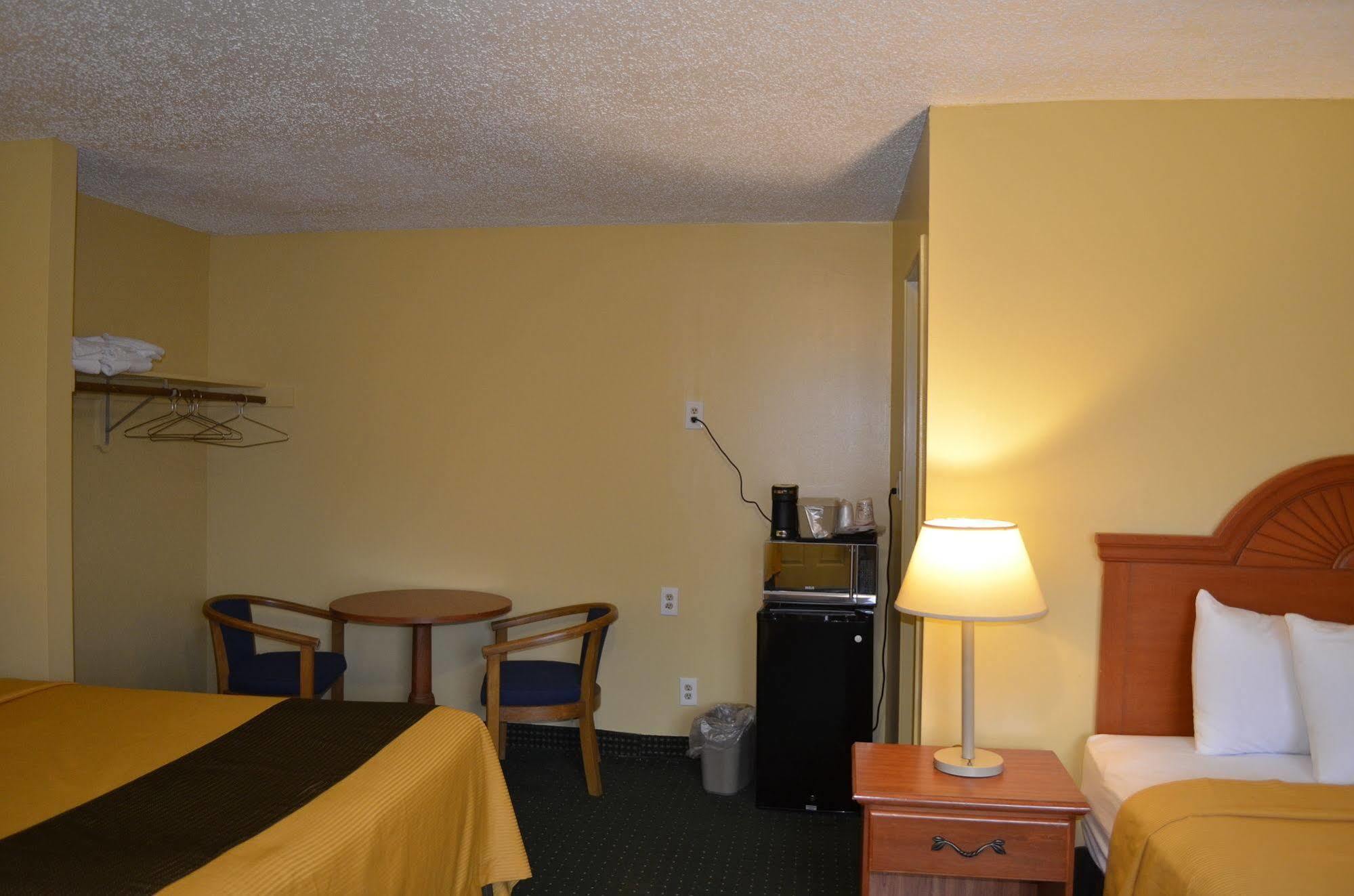 Budget Inn Williamsville Extérieur photo