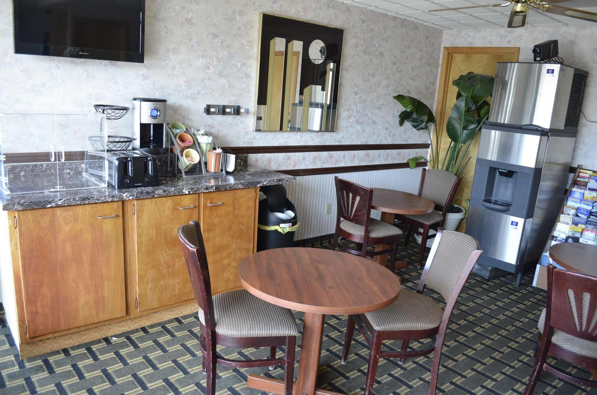 Budget Inn Williamsville Extérieur photo