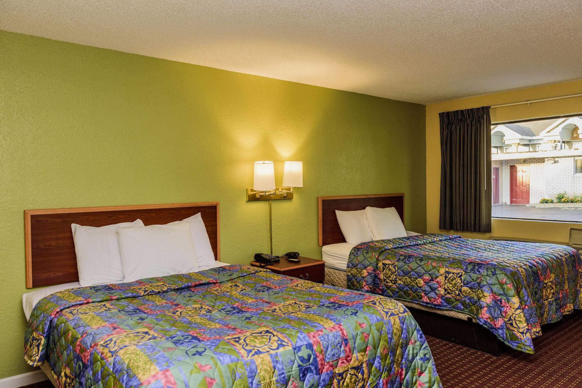 Budget Inn Williamsville Extérieur photo