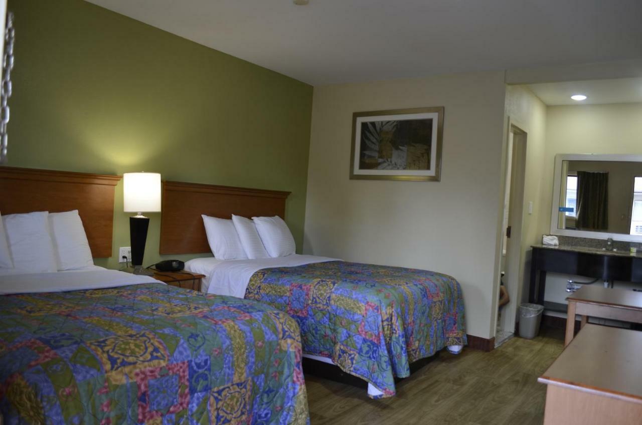 Budget Inn Williamsville Extérieur photo
